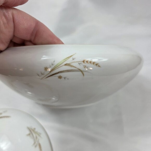 Fine China of Japan Golden Harvest Covered Vegetable Bowl Gold Wheat Sprays - Picture 4 of 14
